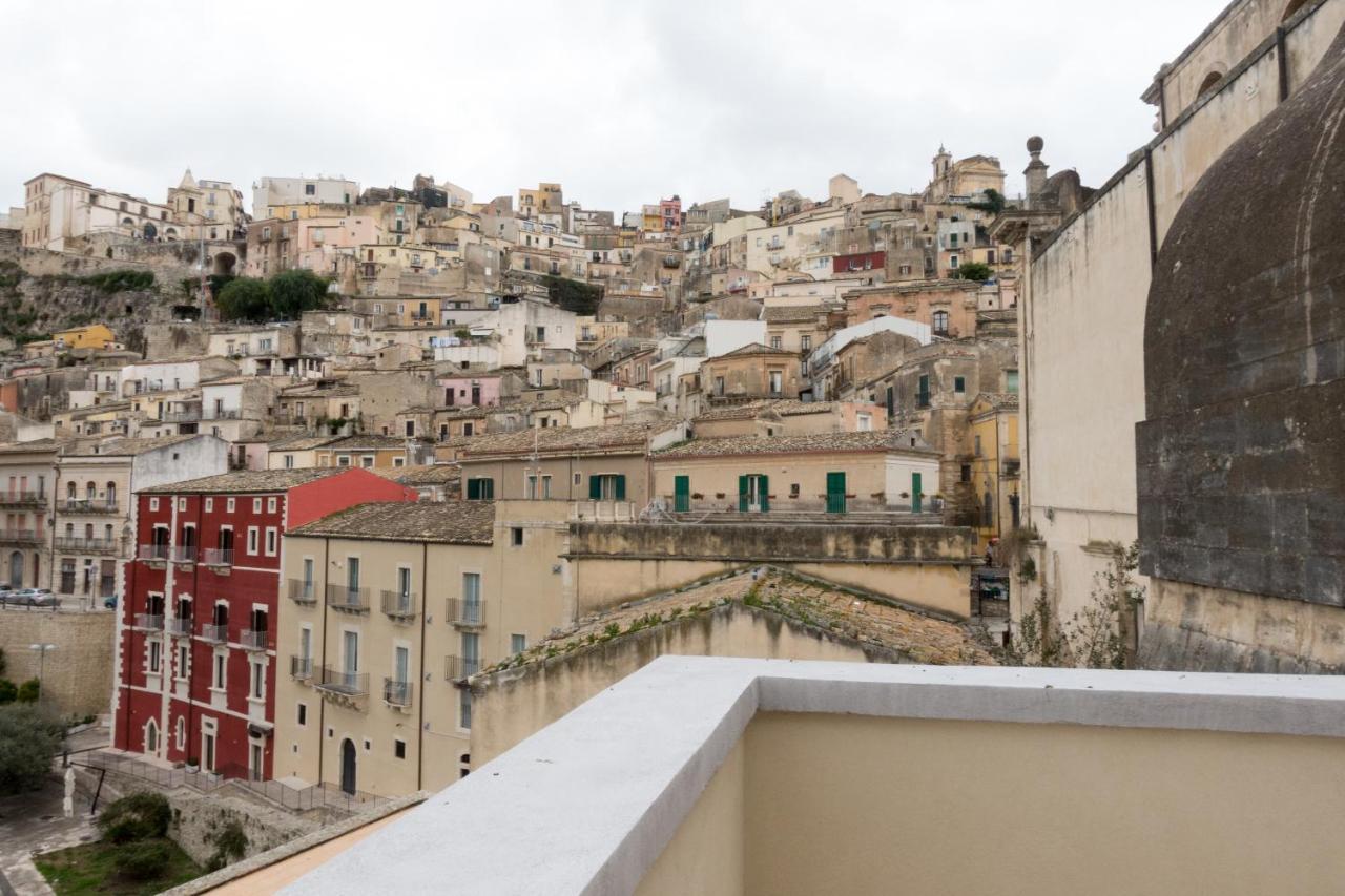 Aquila Sveva Domus Villa Ragusa Exterior foto